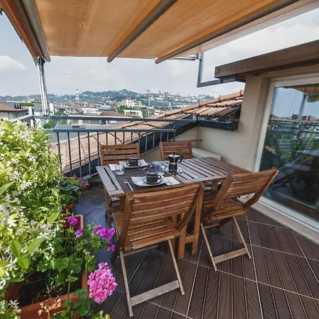 Ferienwohnung Cute & Cozy Terrace Bergamo Zimmer foto